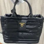 グッチ　ディアマンテ　ハンドバッグ